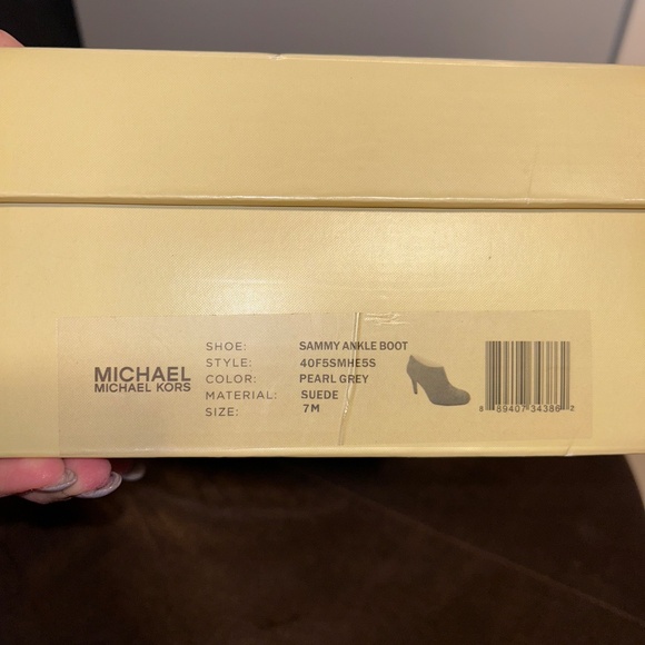 Michael Kors Sammy Ankle Boot - Picture 5 of 5